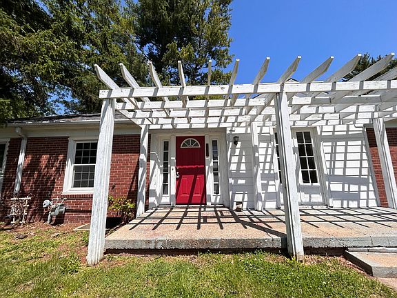 4th image of 6401 Central Ave #1