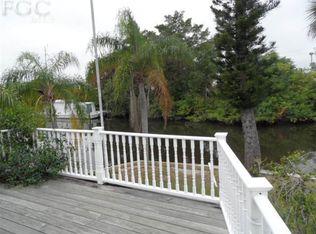 11421 Bougainvillea Ln, Fort Myers Beach, FL 33931