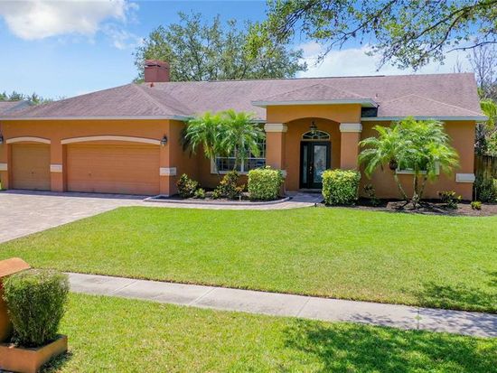 2706 Bent Leaf Dr, Valrico, FL 33594