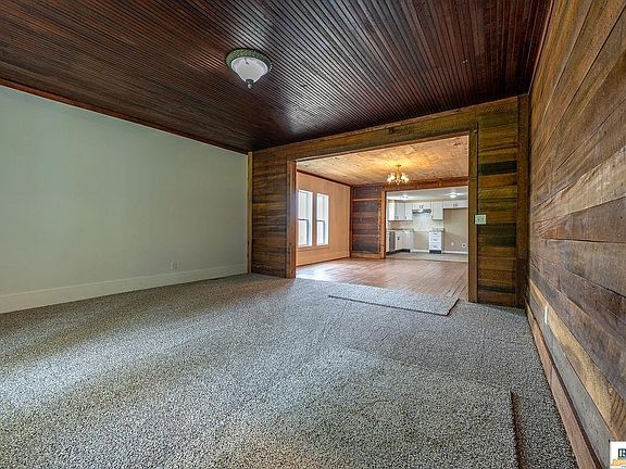5th image of 1047 Cedar Top Church Rd