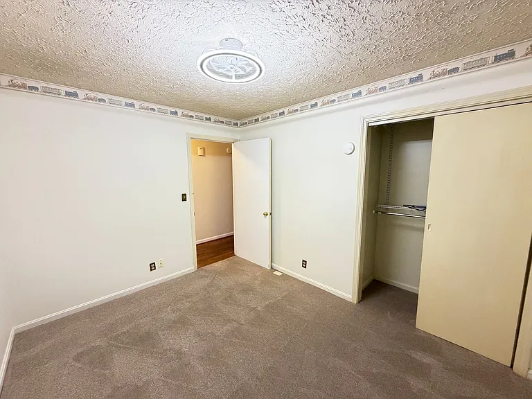 12607 S Pope Lick Rd — Photo 12