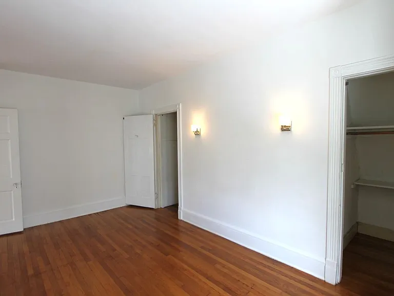 6333 Greene St — Photo 30
