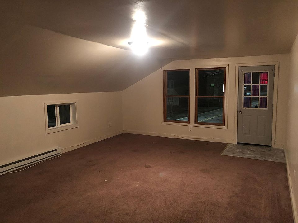 1st image of 11 Chatham St #2