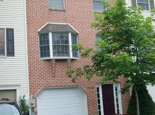 1553 Brechbill Rd, Chambersburg, PA 17202