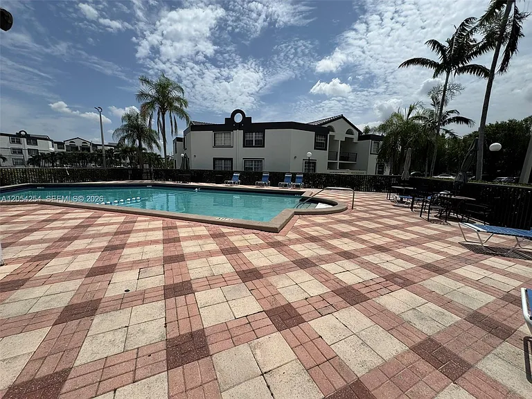 9711 Fontainebleau Blvd #D106 — Photo 23