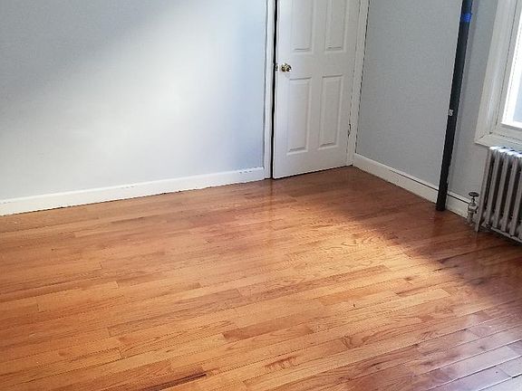 bedroom3