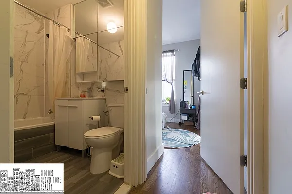 Rented by Bedford Brownstone Realty | media 9