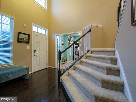 3rd image of 3412 Saint Marys View Rd