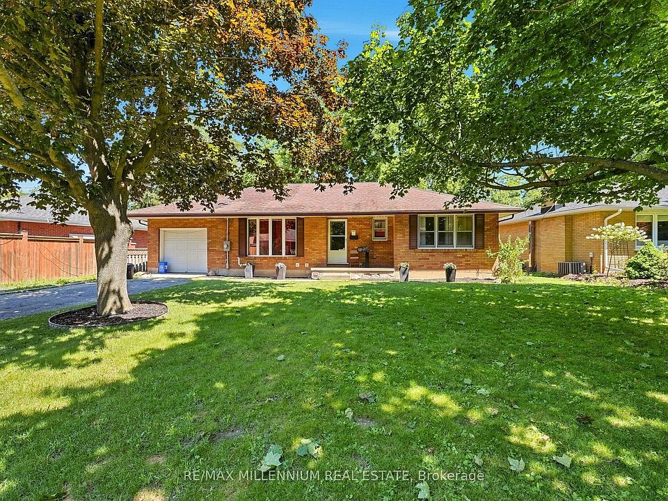 1st image of 22 Montgomery Rd
