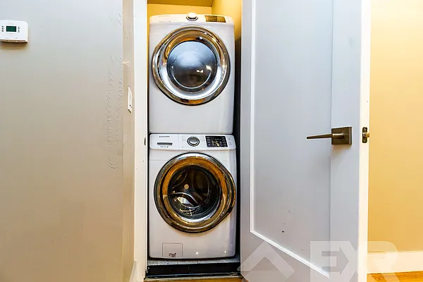 Rented by EXR | media 18