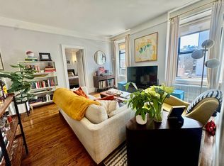 198 8th Ave #4E, New York, NY 10011