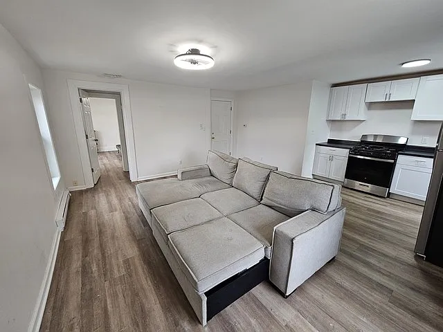 612 N 2nd St #4 — Photo 7