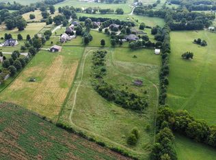 1010 Oak Hill Cir, Versailles, KY 40383