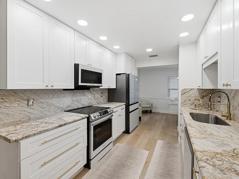 608 Northshore Dr #608 — Photo 8
