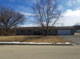 406 Marjorie Dr, Rio, WI 53960