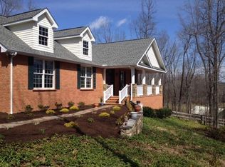 775 Farmers Rd, Fincastle, VA 24090