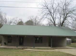 6031 Columbia Road 36, Magnolia, AR 71753