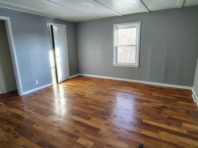 2703 Tremper Ave — Photo 14