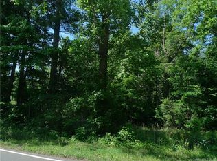 5833 Benfields Landing Rd, Nebo, NC 28761