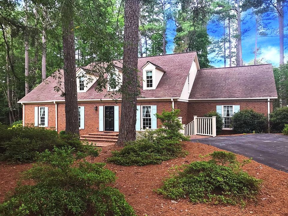 1st image of 103 Hawthorne Ct