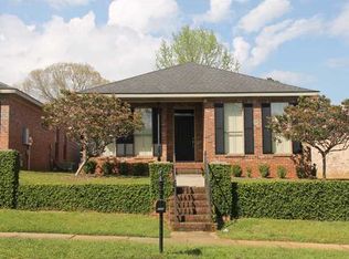 6008 Magnolia Pl E, Mobile, AL 36608