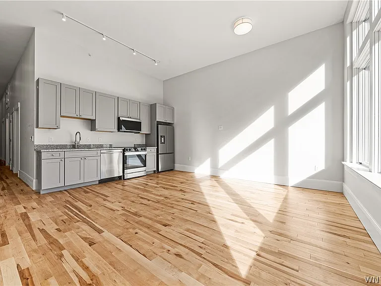 130 Pearl St #304 — Photo 14