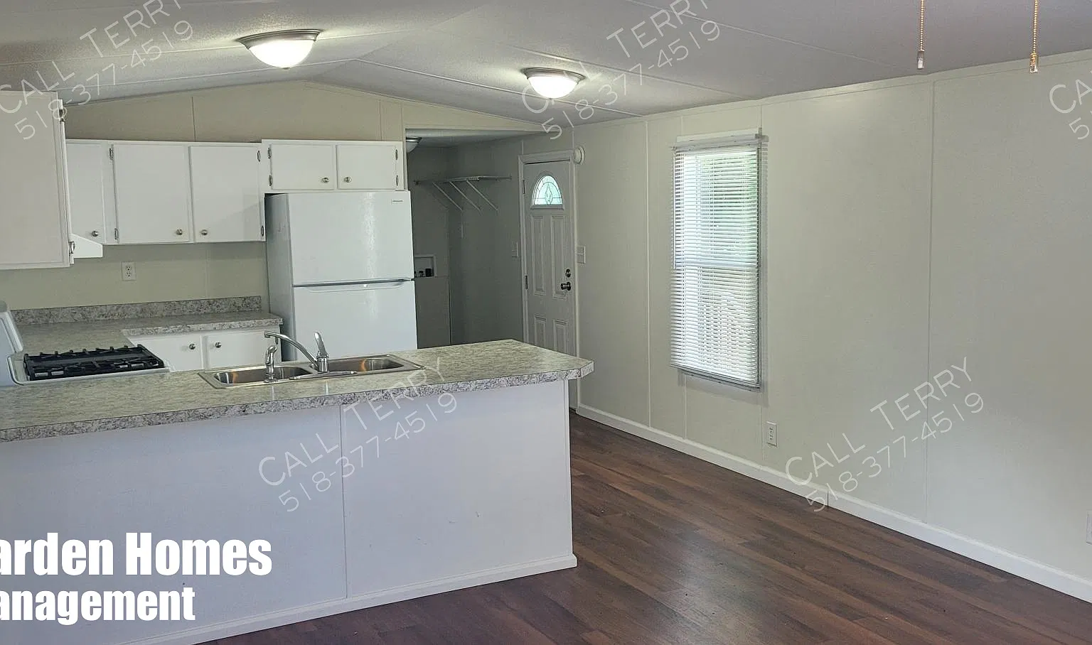 2 bed, 784 sqft, $1,465 — Photo 3