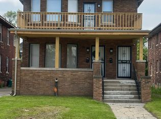 77 Ford St, Highland Park, MI 48203