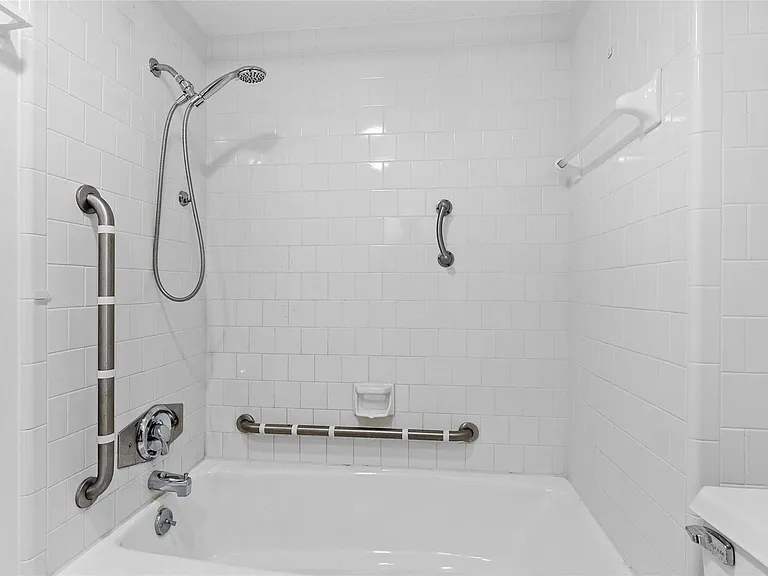 604 S Ripple Creek Dr #604 — Photo 24