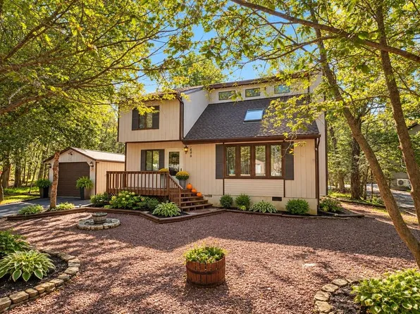 1256 Winding Way, Tobyhanna, PA 18466