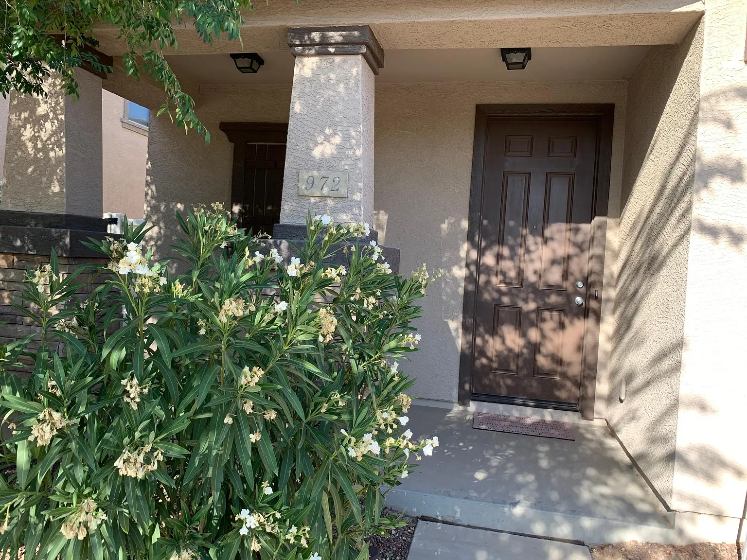 972 S Deerfield Ln — Photo 2