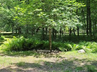 4740 Jadestone Dr, Williamston, MI 48895