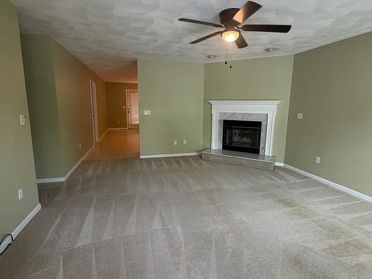 1926 Montana Dr — Photo 4