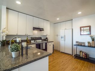 6263 Caminito Andreta, San Diego, CA 92111