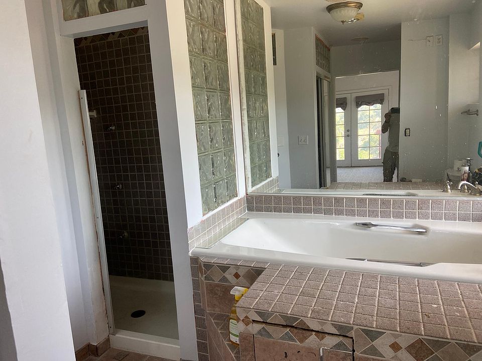 Primary Bath Shower and Oversized Tub