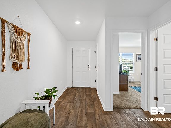 4th image of 17070 Lanier Blvd
