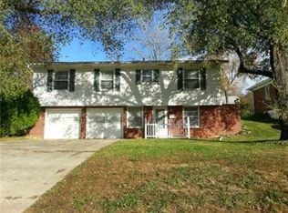 315 Waller Ave, Excelsior Springs, MO 64024