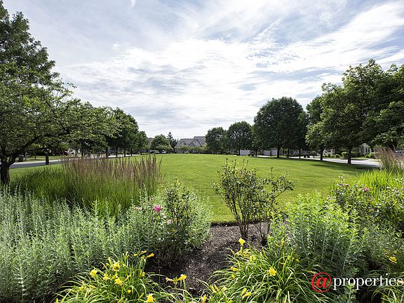 4th image of 1883 Westleigh Dr