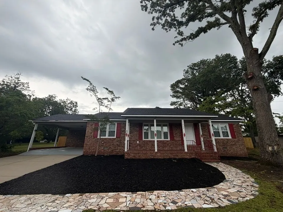 434 Crystal Dr