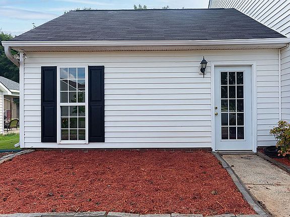 Separate entrance for office