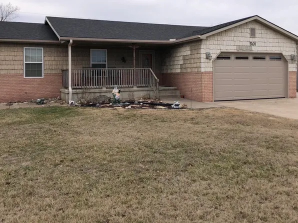 2401 31st St, Great Bend, KS 67530