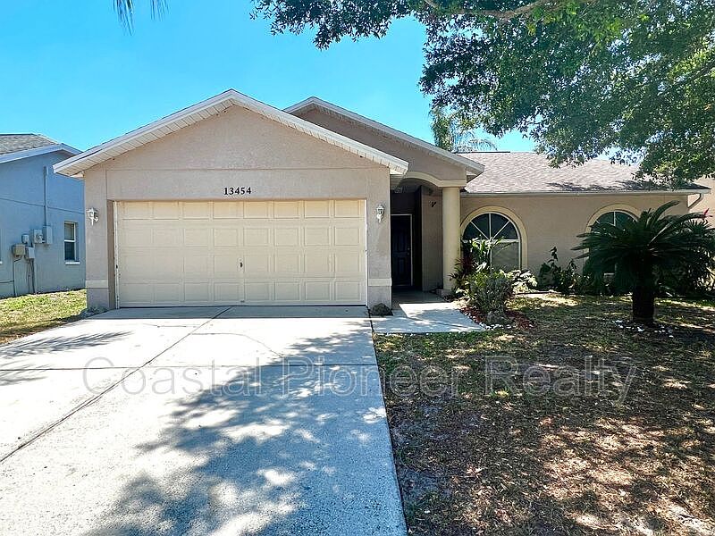 1st image of 13454 Beechberry Dr