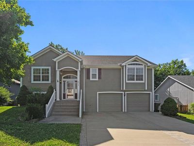 3919 Dixie Dr, Leavenworth, KS, 66048