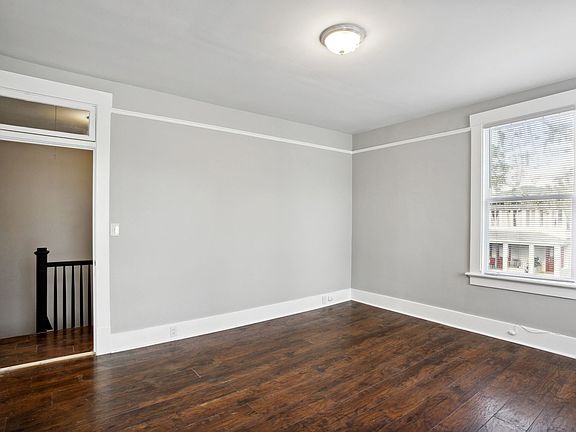 5th image of 1211 E 33rd St #B