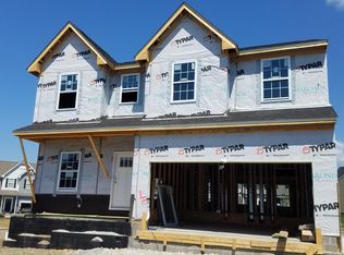 302 Regent Ct, Oakdale, PA 15071