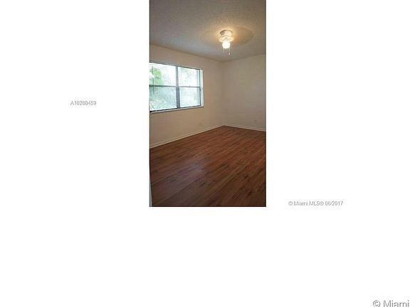 2nd image of 6729 N Parkway Dr