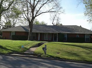 2826 Edgewood Dr, Enid, OK 73703