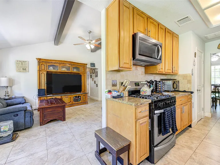 24522 Glen Loch Dr — Photo 19