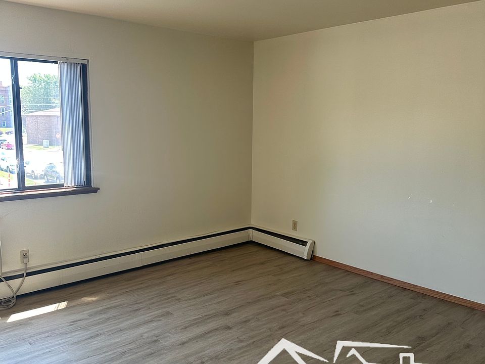 1st image of 318 S Church St #11411682