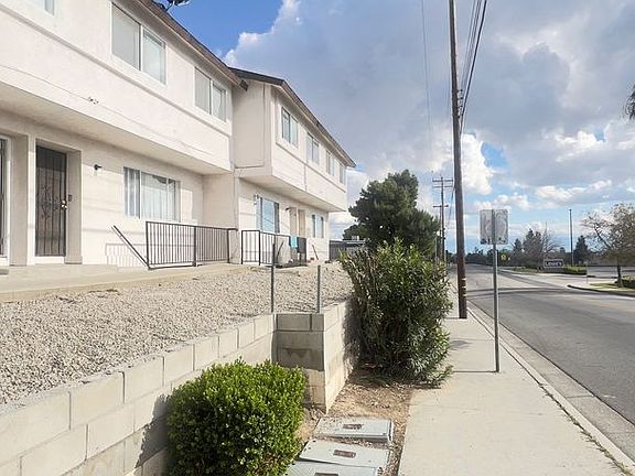 2nd image of 2661 Sunny Ln APT C